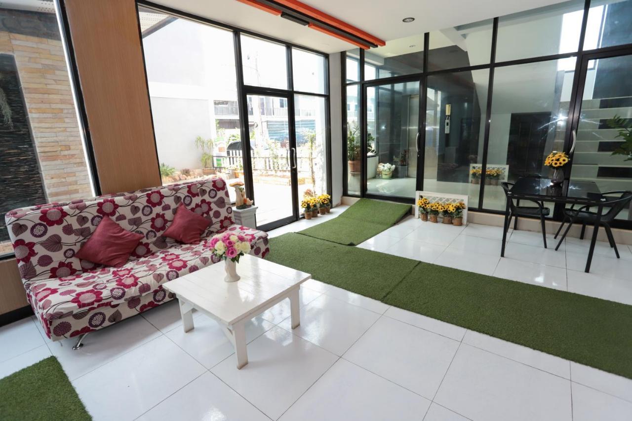 C Tower Hotel Surat Thani Esterno foto